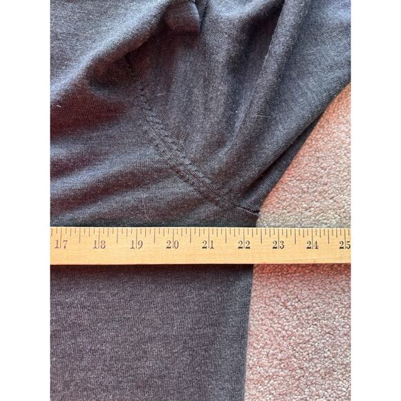 Under Armour Men’s Golf Performance Sweater V-neck Dark Gray 100% Wool Large - Picture 5 of 6